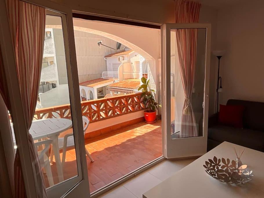 Lindo Apartamento Con Vistas Al Puerto Mistral Empuriabrava Exterior foto